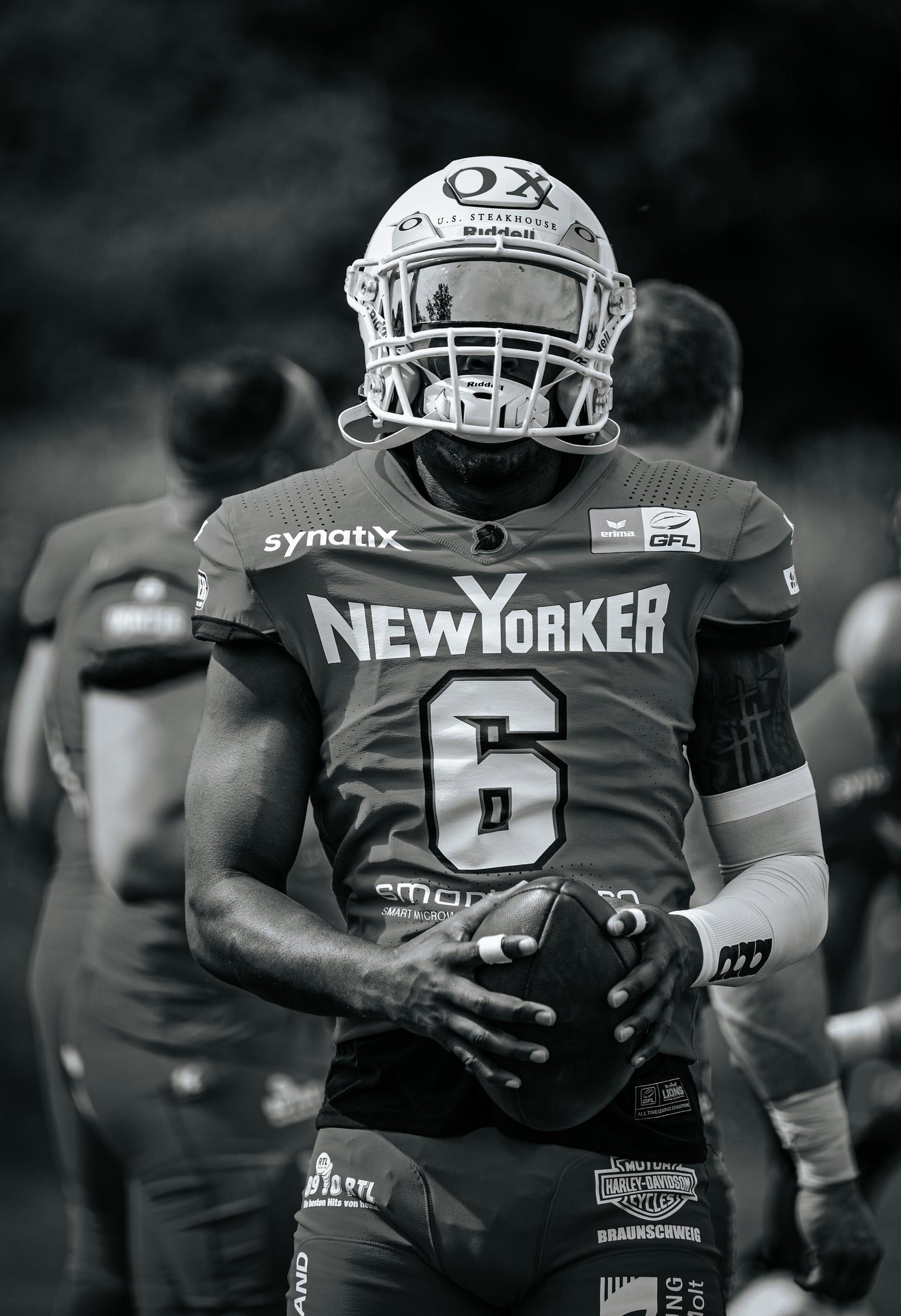 AAA Elite Arm-Sleeve